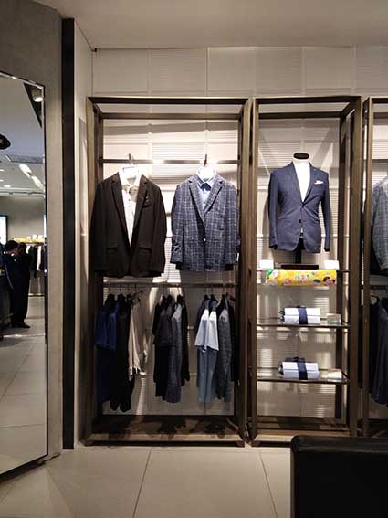 哈尔滨服装店展架柜台设计制作厂家